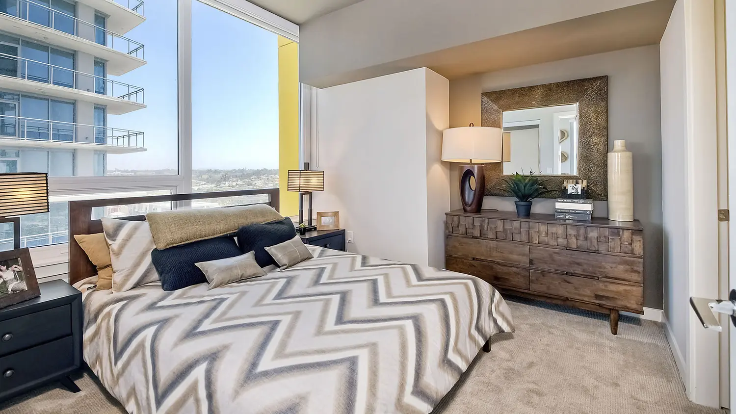 apartment features pinnacle on the park 3