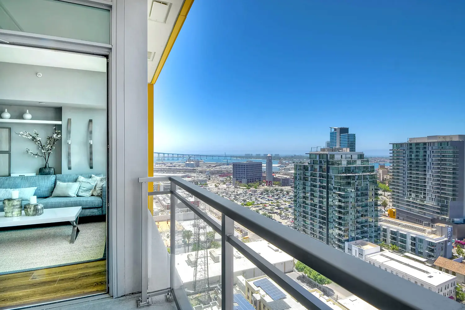 12-Apartment Interior Pinnacle-