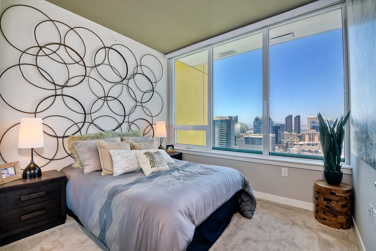 3-Apartment Interior Pinnacle