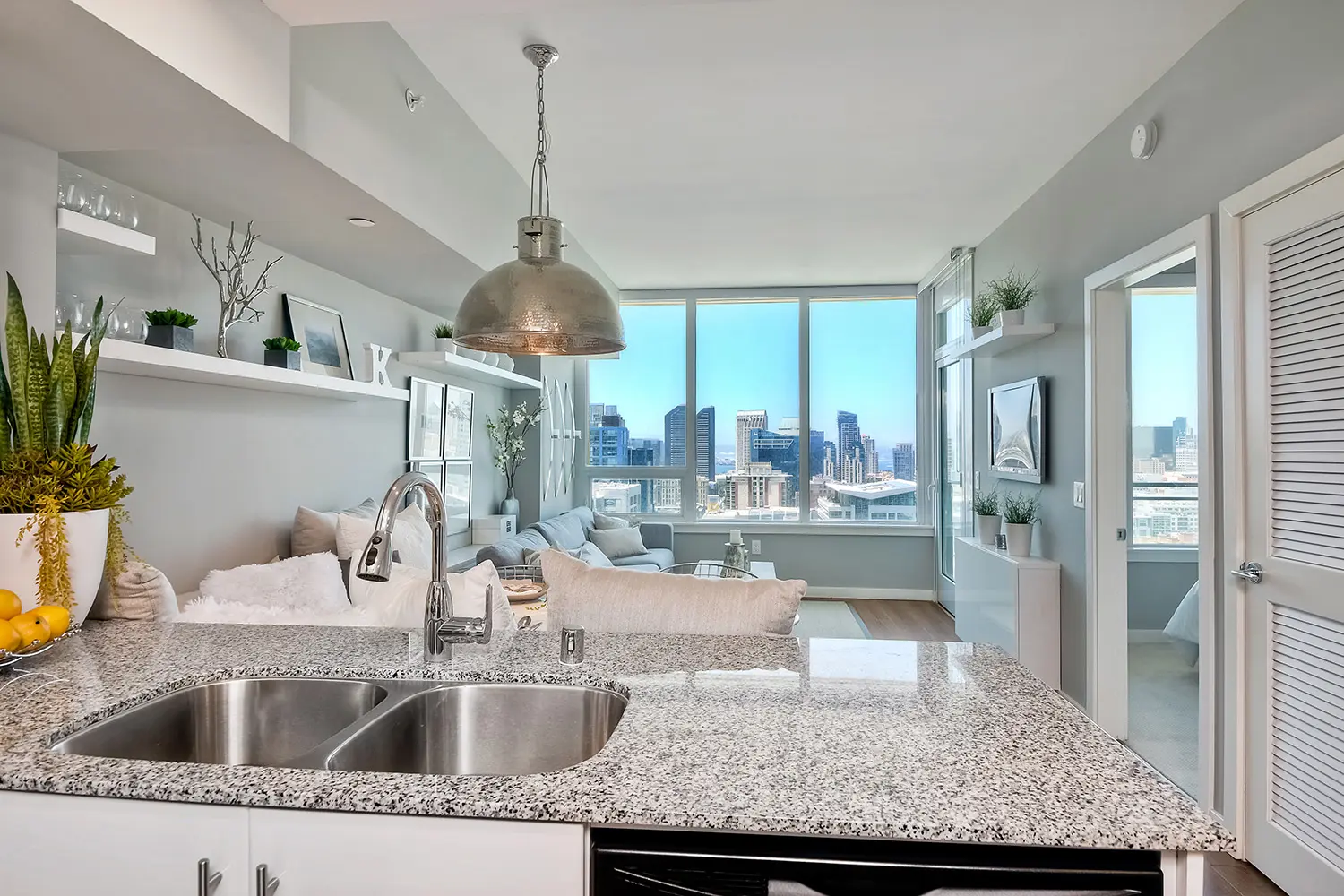 6-Apartment Interior Pinnacle